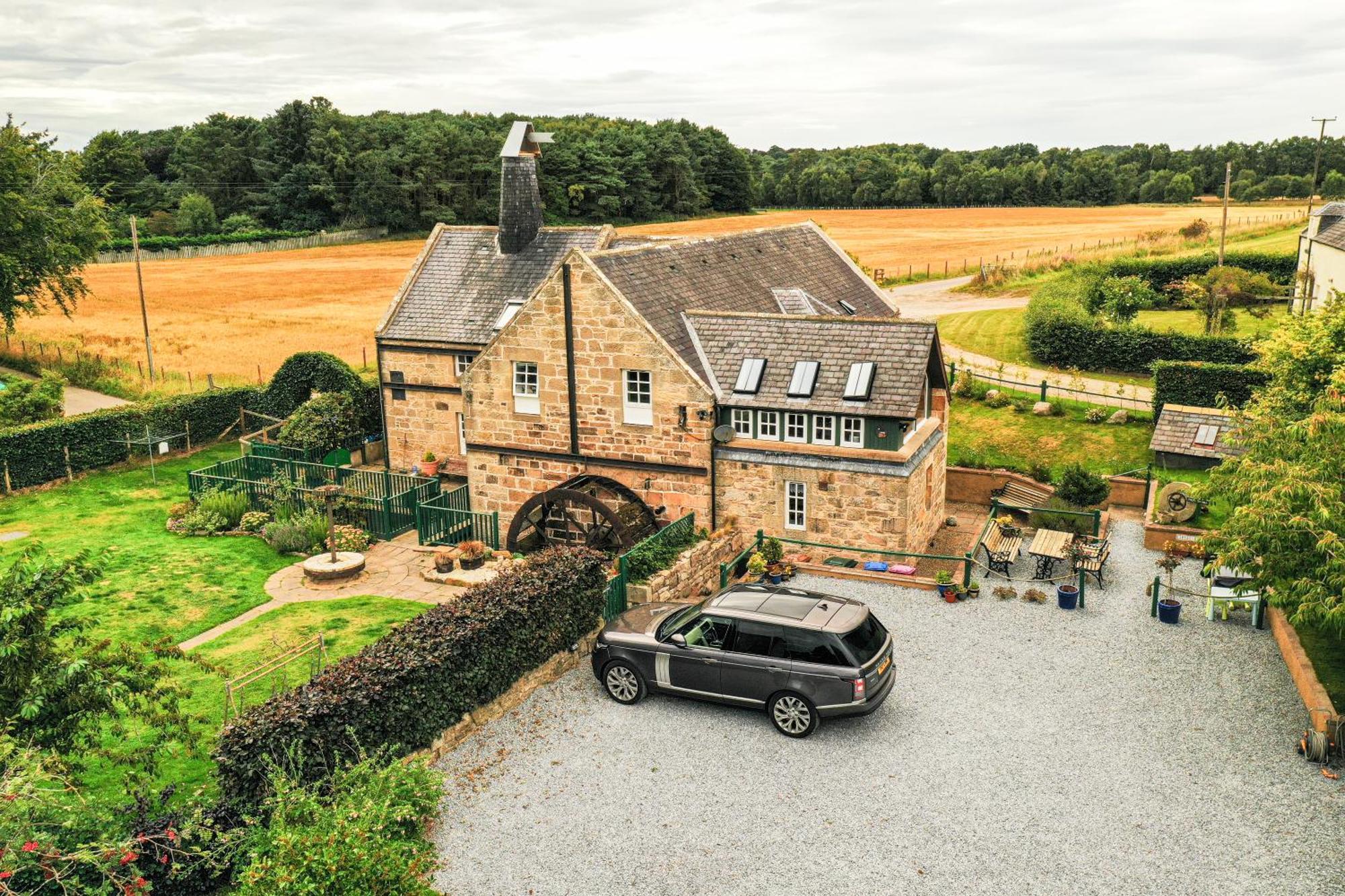 The Barley Mill Villa Elgin Exterior foto